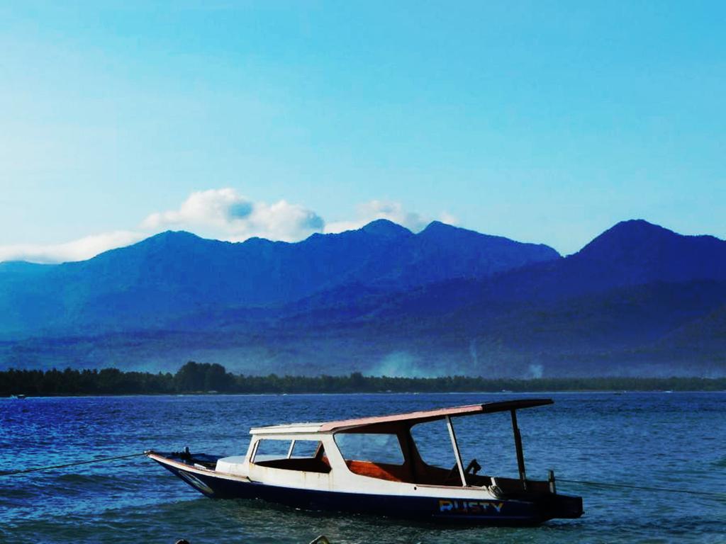 Toro Toro Bungalow Gili Air Exterior photo