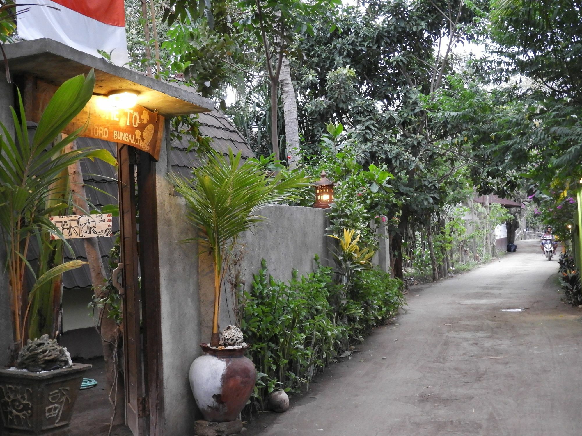 Toro Toro Bungalow Gili Air Exterior photo